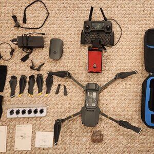 DJI Mavic Pro 4k drone + case + various accessories **EUC**